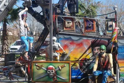 Pirate Ship 32