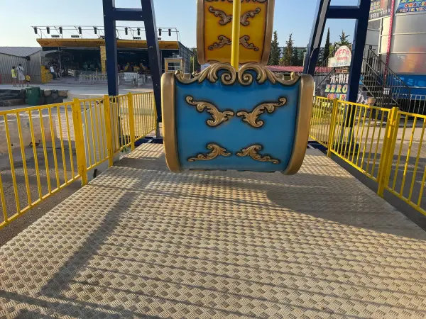 Ferris Wheel 9